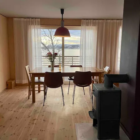 Lofoten Seaside House Willa
