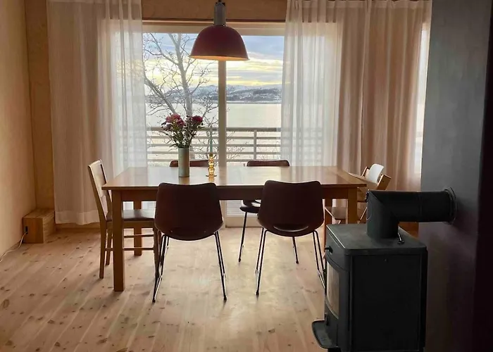 Lofoten Seaside House Villa